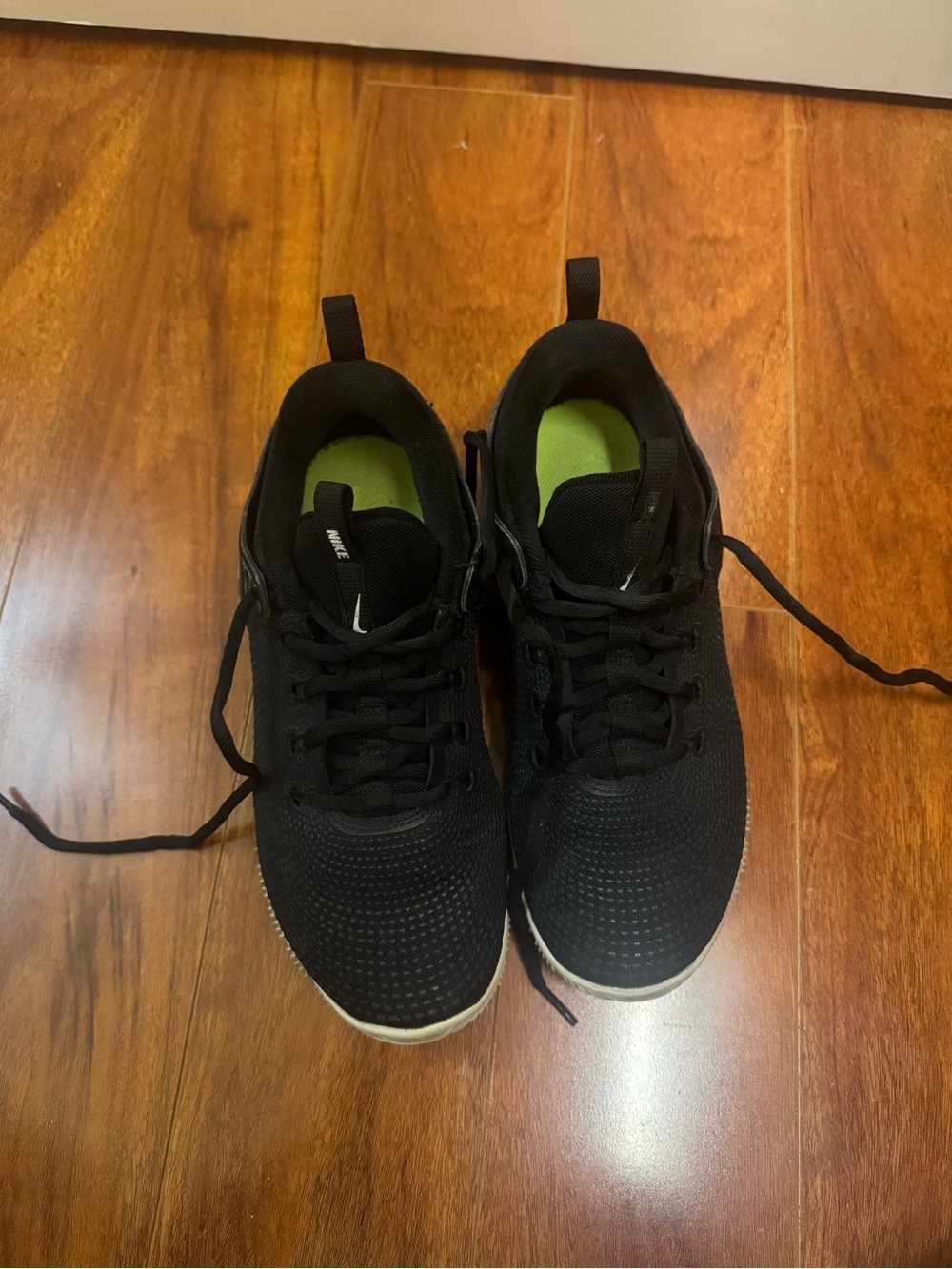 Women’s Nike volleyball shoes (only worn inside)